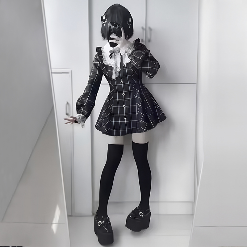 Kleid mit langen Ärmeln, schwarzes Kleid, Kleid mit Schleife, kariertes Kleid, Kleid mit Kragen